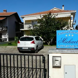 https://apartments-and-rooms-michaela.in-istria.net